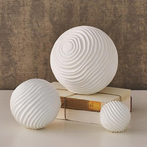 Varenne Sphere-Matte White- Small-منحوتة - الكورة ابيض مطفي - صغير