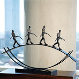 Balance sculpture(لوحة مجسمات التوازن)