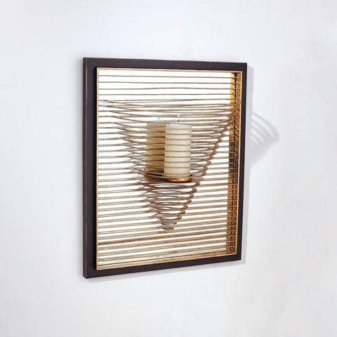 Pyramid Candle Sconce(حامل شمع برايمد كاندل)