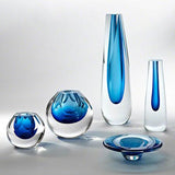 Square Cut Glass Vase-Cobalt(مزهرية زجاجية مربعة القطع - بلون أزرق)