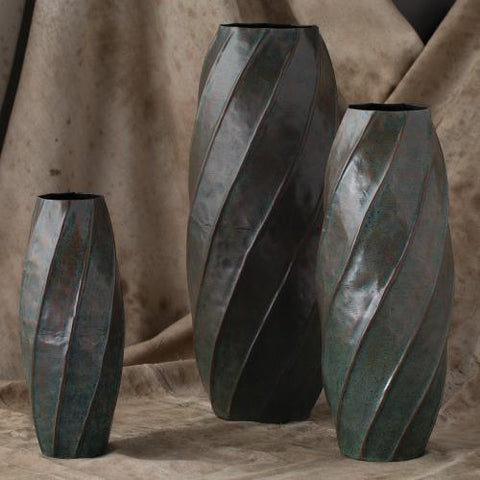 Twisted Vase-Blue Patina-Small(مزهرية ملتوية - ازرق غامق - صغير)